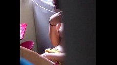 แอบถ่ายน้องม.ต้นดูหนังโป๊แล้วเขี่ยหีช่วยตัวเองจนเสร็จxxx