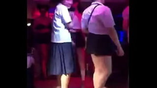 xxxคลิปหลุดนักเรียนไทยเมารั่วแก้ผ้าโชว์นมสวยหุ่นน่าเย็ด